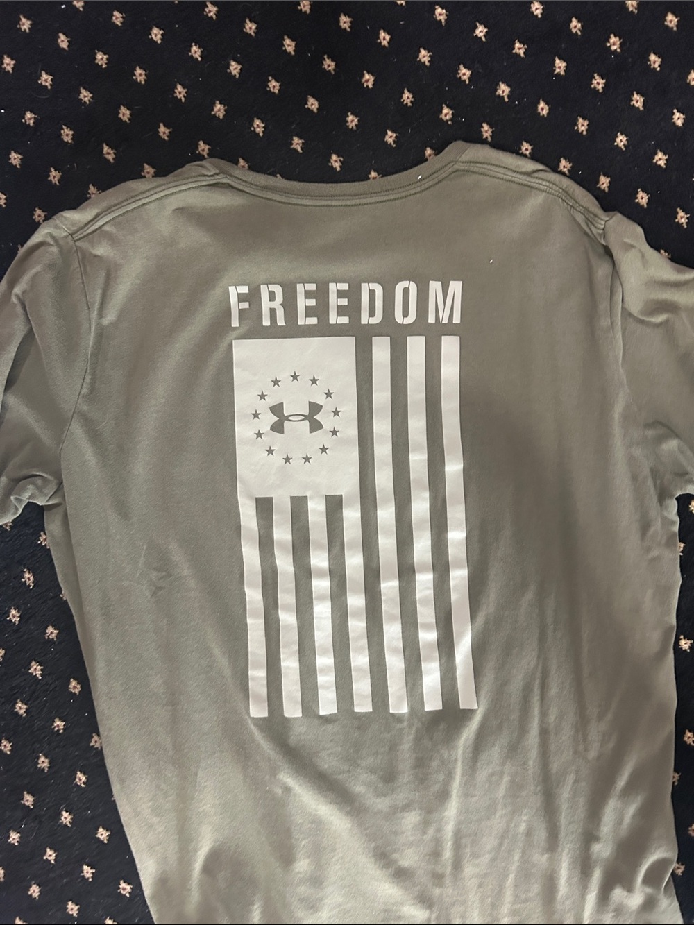 Under Armour Men’s xl Olive Performance Crew Tee - Picture 2 of 2